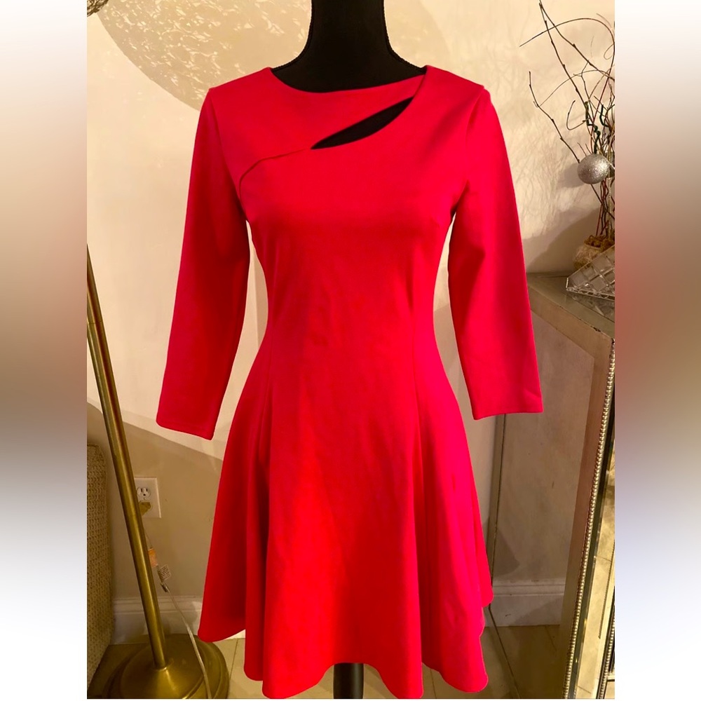 Halston Heritage Red Cut Out Bateau Neckline knee length Dress 3/4 Sleeve US 4